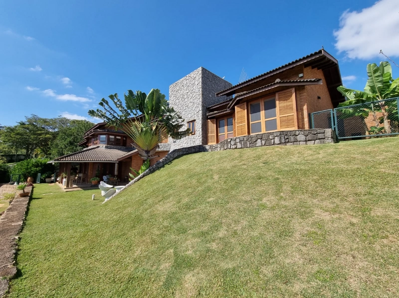 Casa alto padrão a venda Condomínio Marambaia em Vinhedo: 51ª foto da galeria de imagens do imóvel