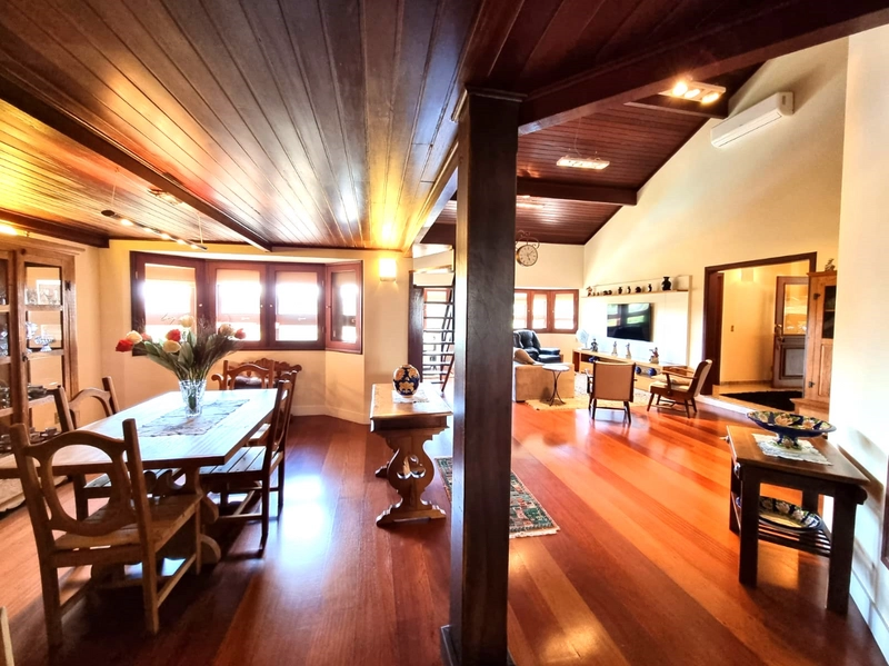 Casa alto padrão a venda Condomínio Marambaia em Vinhedo: 5ª foto da galeria de imagens do imóvel
