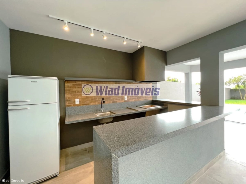 Casa moderna à venda com 04 quartos suítes Bairro Pinheirinho Vinhedo: 1ª foto da galeria de imagens do imóvel