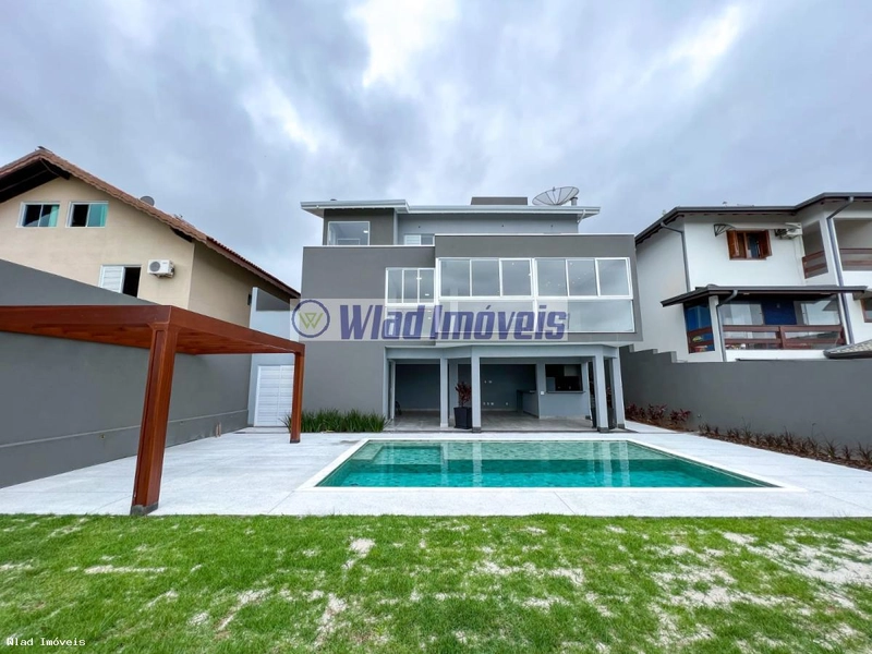 Casa moderna à venda com 04 quartos suítes Bairro Pinheirinho Vinhedo: 33ª foto da galeria de imagens do imóvel