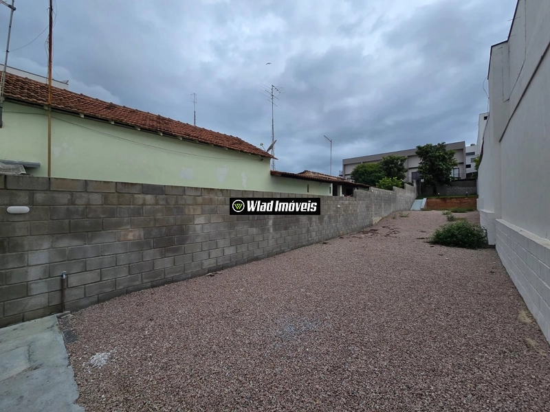 Terreno plano com loja à venda 261 m² Bairro Centro Vinhedo: 8ª foto da galeria de imagens do imóvel