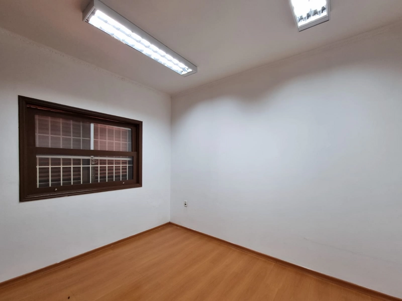 Casa comercial ou residencial a venda no Centro em Vinhedo: 17ª foto da galeria de imagens do imóvel