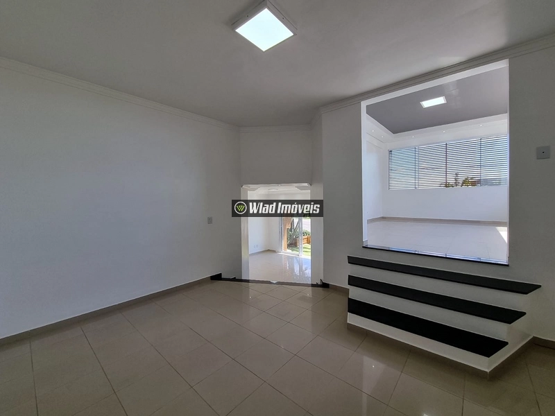 Casa com 3 dormitórios, 240 m² - para locação por R$ 8.500,00 mais taxas -Condomínio Terras de São Francisco - Vinhedo/SP.: 10ª foto da galeria de imagens do imóvel