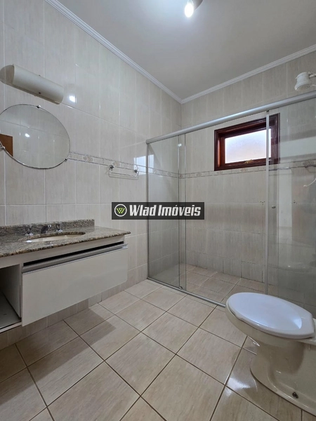 Casa para locação com 03 quartos em Pinheirinho Vinhedo condomínio Grape Village: 4ª foto da galeria de imagens do imóvel