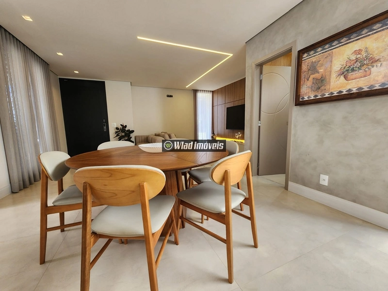 Excelente residência no Condomínio Bosque da Mata, em Valinhos, com 300 m² de terreno e 253 m² de área construída, projetada para oferecer conforto, praticidade e qualidade de vida.: 23ª foto da galeria de imagens do imóvel