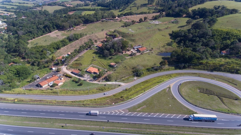 Venda Propriedade Rodovia Dom Pedro - Itatiba-SP. Sítio Espetacular à Venda com: 8ª foto da galeria de imagens do imóvel