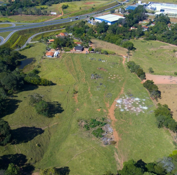 Venda Propriedade Rodovia Dom Pedro - Itatiba-SP. Sítio Espetacular à Venda com: 25ª foto da galeria de imagens do imóvel