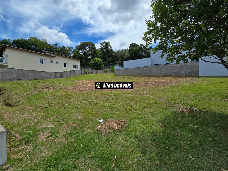 Terreno com 421 m² em condomínio à venda Bairro Centro em Louveira: 4ª foto da galeria de imagens do imóvel