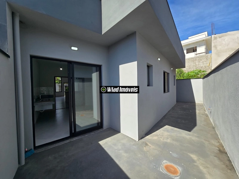 Casa térrea nova venda com 03 quartos Bairro Pinheirinho em Vinhedo: 3ª foto da galeria de imagens do imóvel