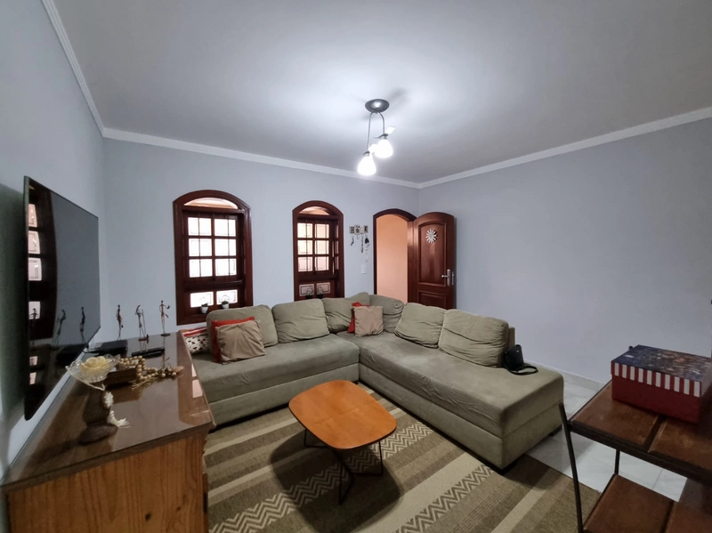 Sobrado aconchegante à venda em Vinhedo.: 2ª foto da galeria de imagens do imóvel