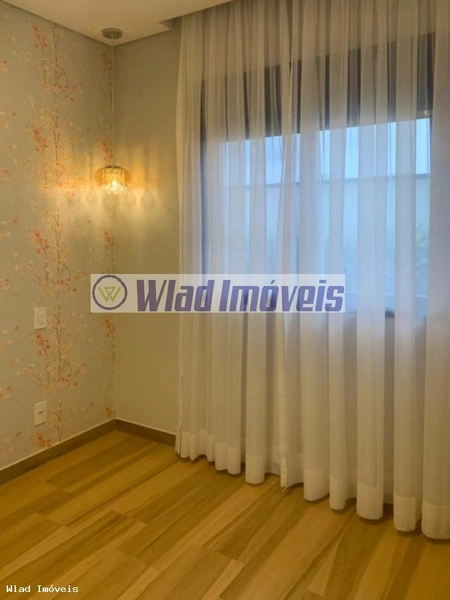 Casa a Venda com 02 quartos 01 suíte no Bairro Pinheirinho em Vinhedo: 1ª foto da galeria de imagens do imóvel