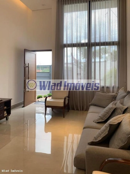 Casa a Venda com 02 quartos 01 suíte no Bairro Pinheirinho em Vinhedo: 15ª foto da galeria de imagens do imóvel