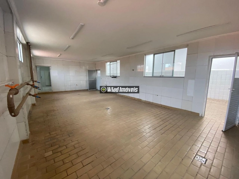 Galpão comercial para venda com área útil construída de 254 m² Vinhedo: 3ª foto da galeria de imagens do imóvel