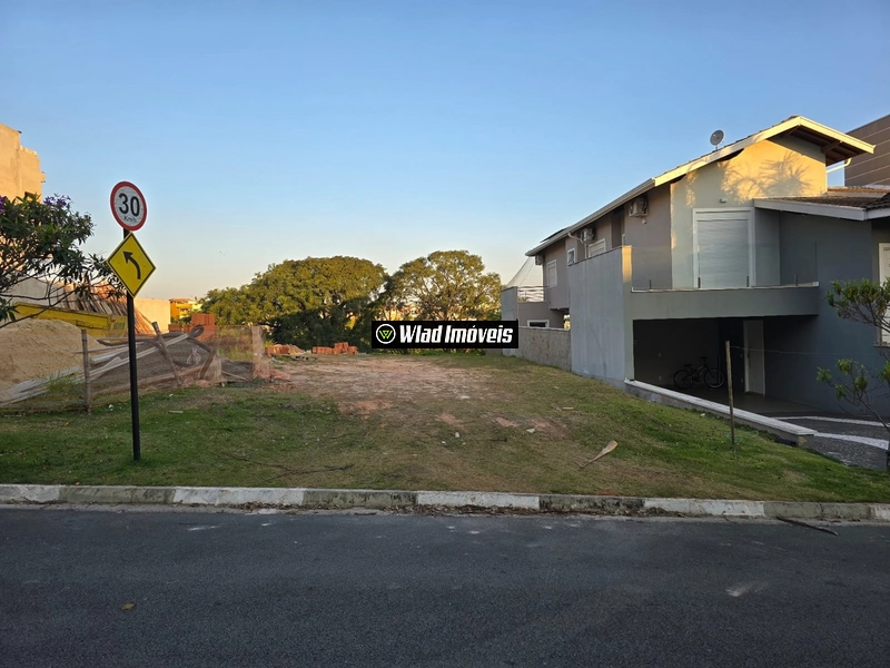 Terreno em condomínio a venda Bairro Centro em Valinhos: 1ª foto da galeria de imagens do imóvel