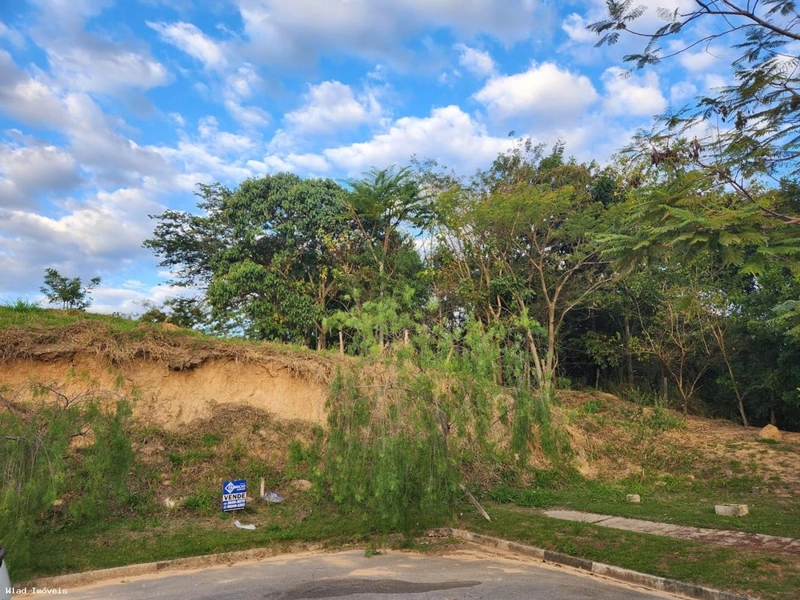 Terreno a Venda no Bairro Bosque em Vinhedo: 1ª foto da galeria de imagens do imóvel