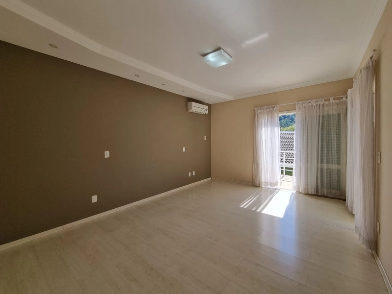 Linda casa em condomínio de alto padrão. Villagio de Verona em Vinhedo.: 18ª foto da galeria de imagens do imóvel