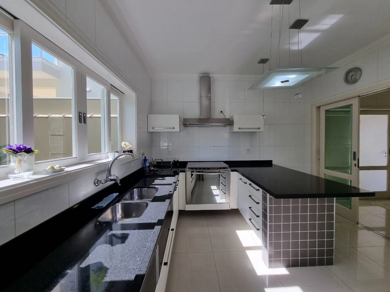 Linda casa em condomínio de alto padrão. Villagio de Verona em Vinhedo.: 14ª foto da galeria de imagens do imóvel