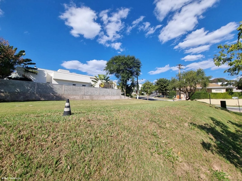 Terreno em condomínio à venda Bairro Centro Terras de Vinhedo: 3ª foto da galeria de imagens do imóvel