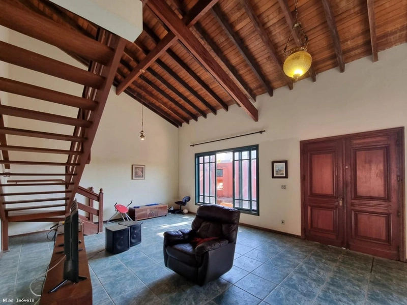 Casa térrea a Venda estilo colonial em Vinhedo 03 quartos: 2ª foto da galeria de imagens do imóvel