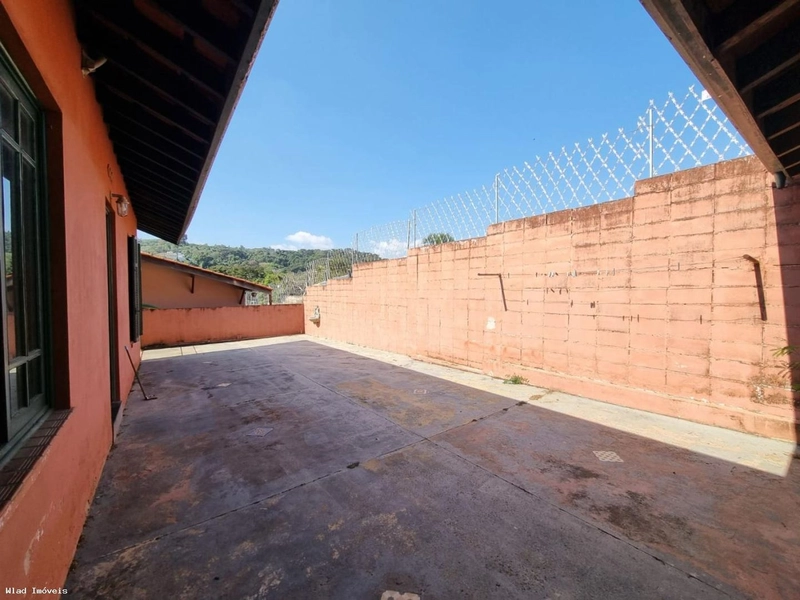 Casa térrea a Venda estilo colonial em Vinhedo 03 quartos: 8ª foto da galeria de imagens do imóvel