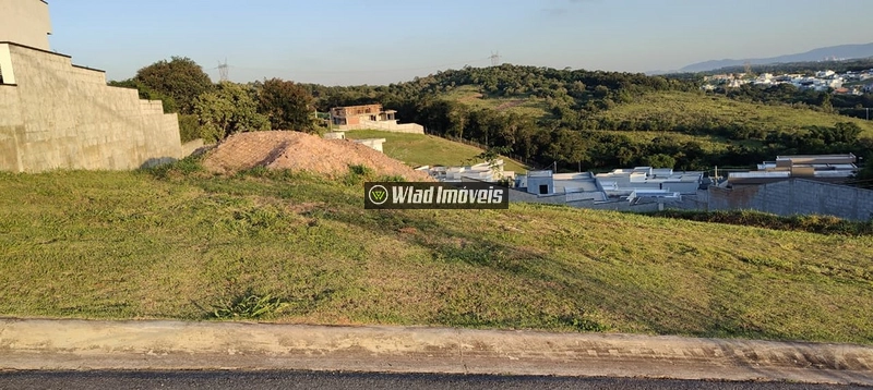 Terreno em condomínio Santa Isabel em Louveira com 542 metros quadrados: 4ª foto da galeria de imagens do imóvel