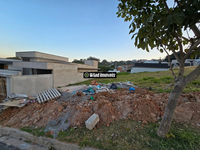 Terreno plano a venda Bairro Pinheirinho em Vinhedo: 4ª foto da galeria de imagens do imóvel
