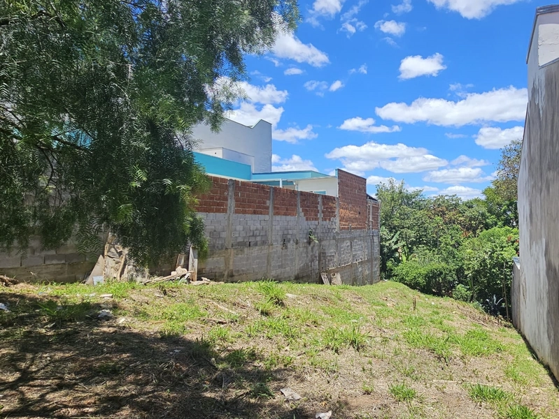 Ótimo terreno com declive a venda no Bairro Jardim Alto da Colina em Valinhos.: 2ª foto da galeria de imagens do imóvel