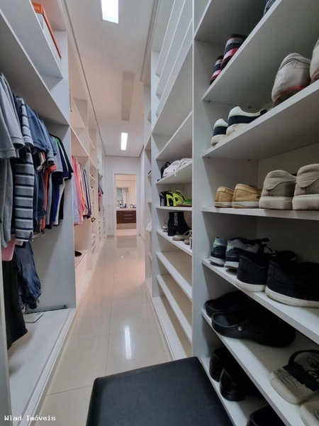 Casa em condomínio com 03 quartos a venda Bairro Pinherinho em Vinhedo: 1ª foto da galeria de imagens do imóvel