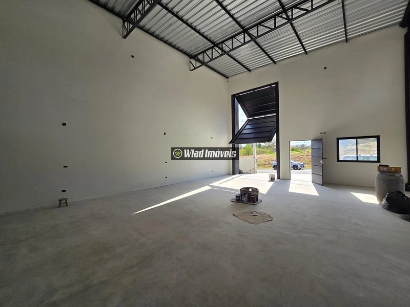 Galpão comercial novo locação com AC 265m² AT 275m² Vinhedo: 10ª foto da galeria de imagens do imóvel