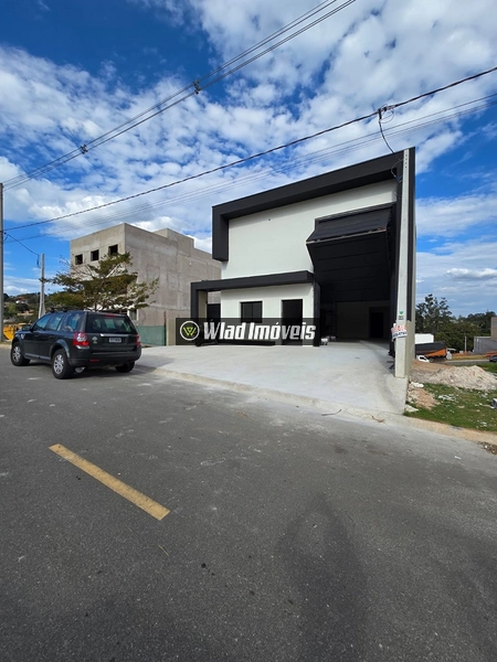 Galpão comercial novo locação com AC 265m² AT 275m² Vinhedo: 2ª foto da galeria de imagens do imóvel
