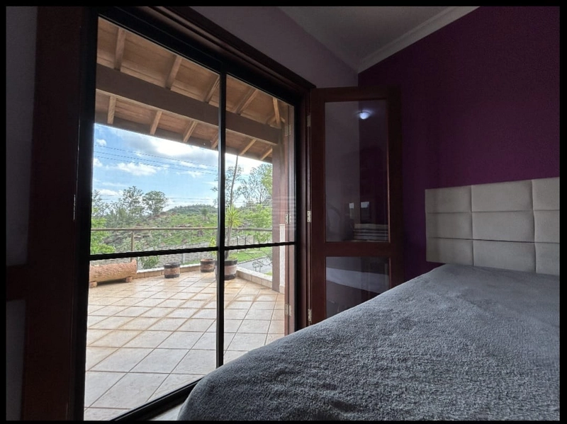 Casa com 04 quartos a venda no Bairro Moinho de Vento em Valinhos: 23ª foto da galeria de imagens do imóvel