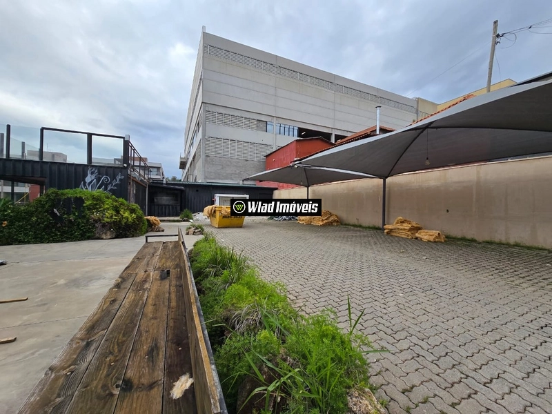 Ponto comercial plano à venda em área comercial no Portal de Vinhedo: 2ª foto da galeria de imagens do imóvel