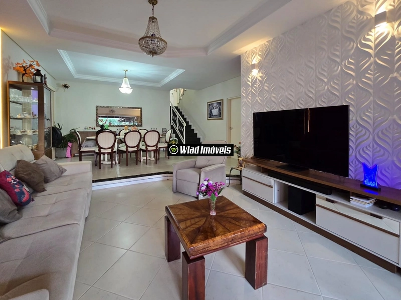 Casa com 03 quartos a venda Bairro Pinheirinho Vinhedo: 4ª foto da galeria de imagens do imóvel
