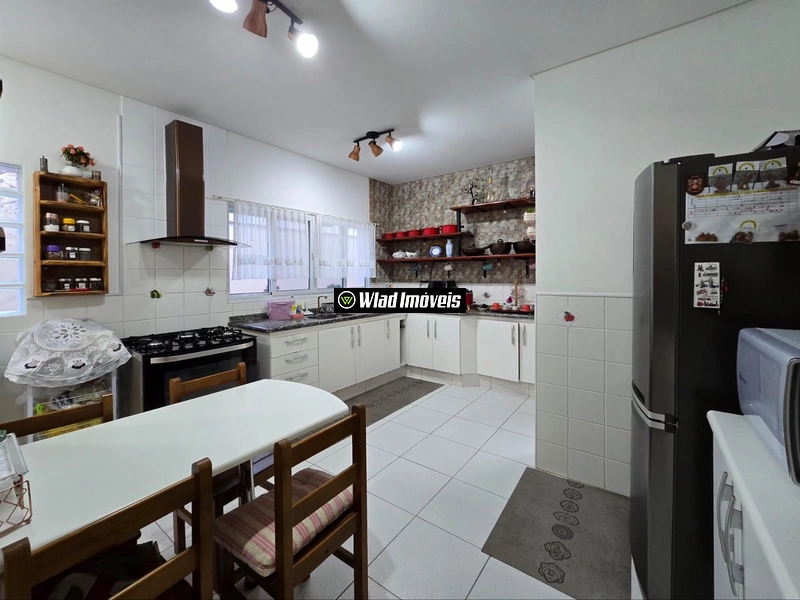 Casa com 03 quartos a venda Bairro Pinheirinho Vinhedo: 20ª foto da galeria de imagens do imóvel