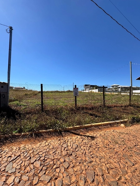Chácara no Portal Serra Azul – 815 m²: 4ª foto da galeria de imagens do imóvel