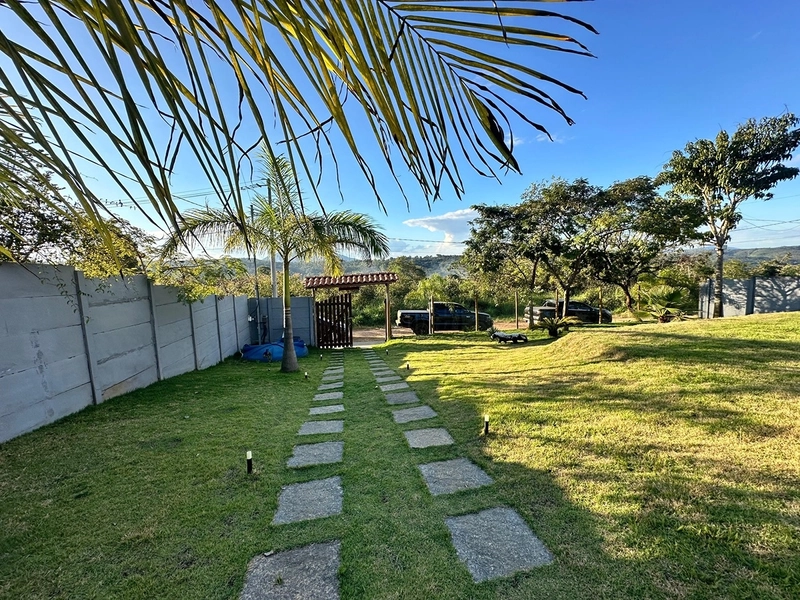 Sítio de 1.000 m² com Piscina e Área Gourmet à Venda em Mateus Leme/MG: 24ª foto da galeria de imagens do imóvel