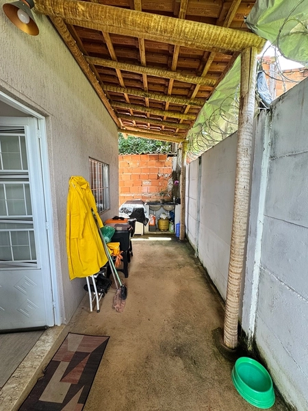 Casa com Piscina à Venda em Mateus Leme – Porteira Fechada: 26ª foto da galeria de imagens do imóvel
