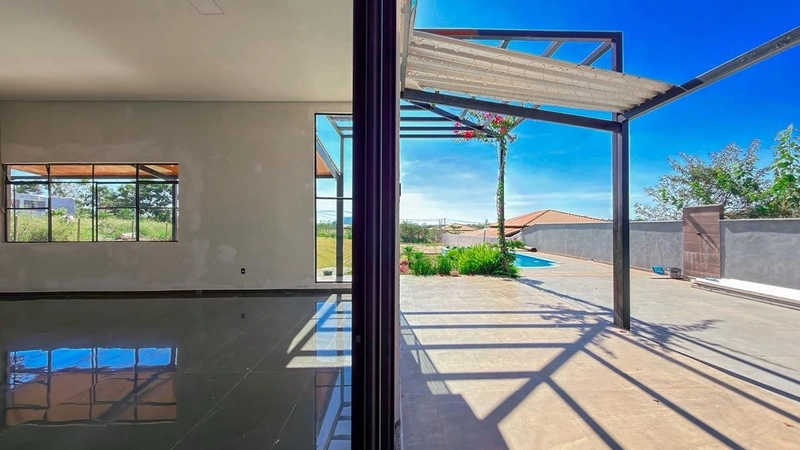 Sítio Moderno com Piscina e Spa Aquecidos no Portal Serra Azul – Mateus Leme: 3ª foto da galeria de imagens do imóvel