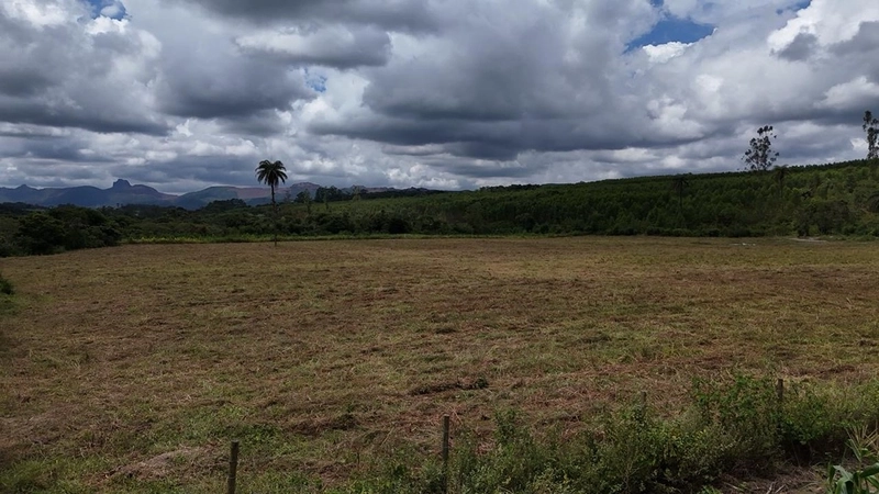 Condomínio Pôr do sol 2 - Chácara de 1.000m2 em Mateus Leme: 12ª foto da galeria de imagens do imóvel
