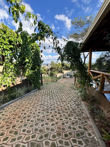 Sítio de Alto Padrão com 2.000m² aos Pés da Serra do Elefante – Mateus Leme/MG: 3ª foto da galeria de imagens do imóvel