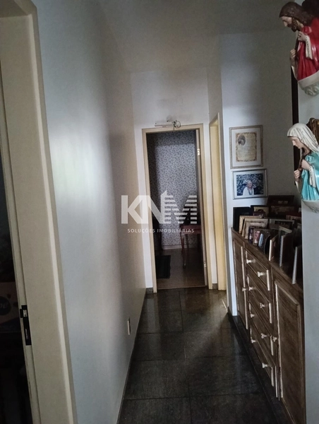 Casa Espaçosa com Terreno Amplo na Av. JK – Itaúna - MG: 7ª foto da galeria de imagens do imóvel