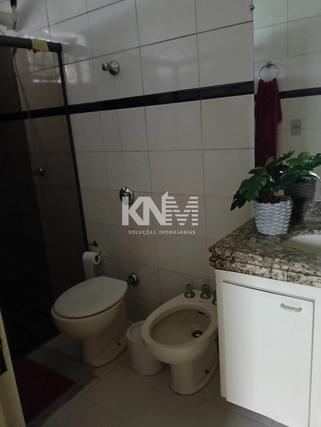 Casa Espaçosa com Terreno Amplo na Av. JK – Itaúna - MG: 9ª foto da galeria de imagens do imóvel