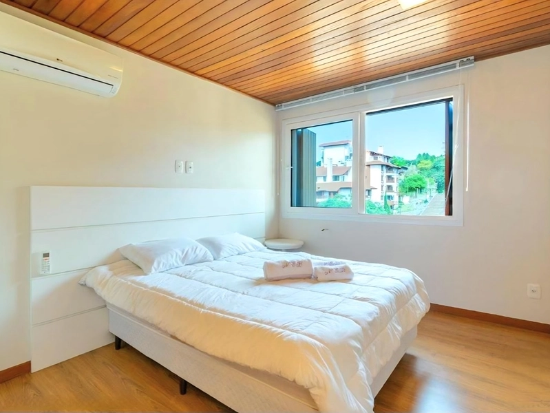 Apartamento 4 dormitórios em Gramado: 6ª foto da galeria de imagens do imóvel