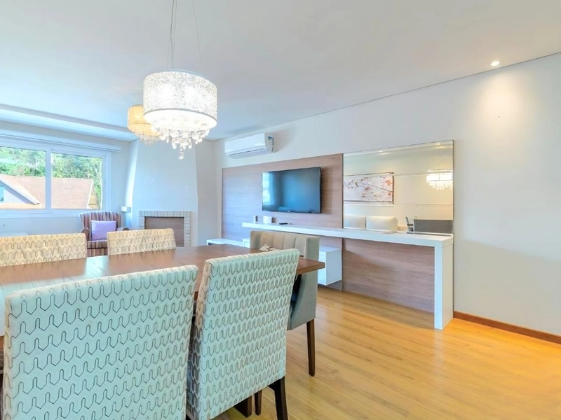 Apartamento 4 dormitórios em Gramado: 2ª foto da galeria de imagens do imóvel