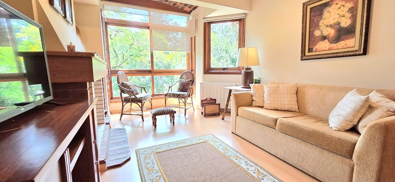 Apartamento 1 dormitório em Gramado: 1ª foto da galeria de imagens do imóvel