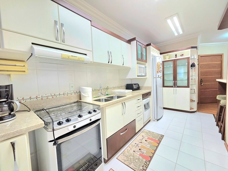 Apartamento 3 dormitórios em Gramado: 6ª foto da galeria de imagens do imóvel