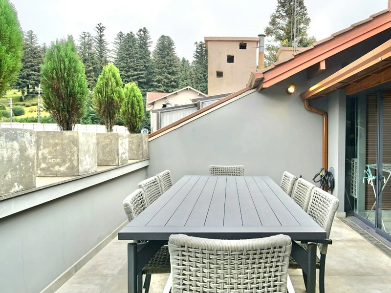 Apartamento 5 dormitórios em Gramado: 2ª foto da galeria de imagens do imóvel