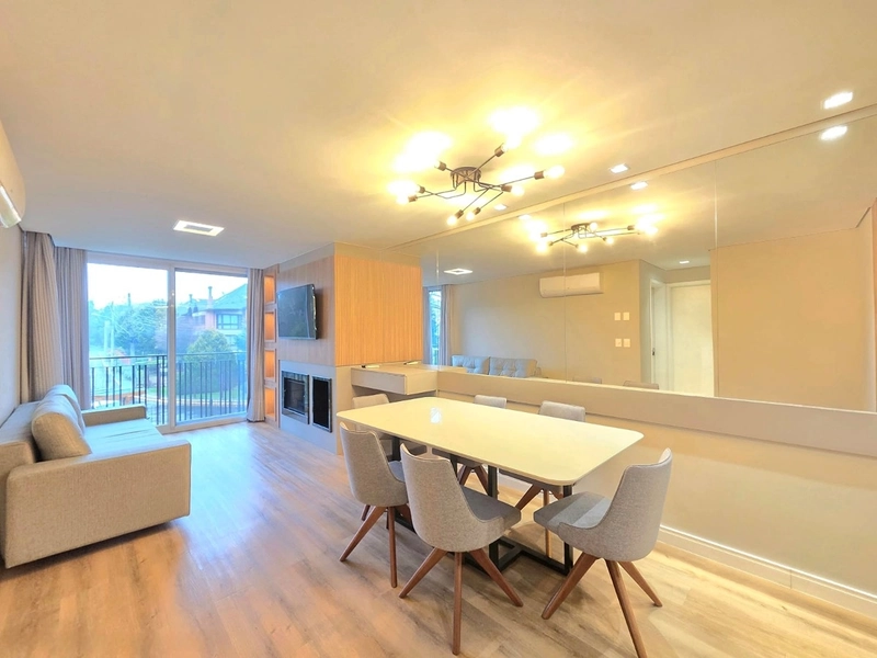 Apartamento 2 dormitórios em Gramado: 2ª foto da galeria de imagens do imóvel