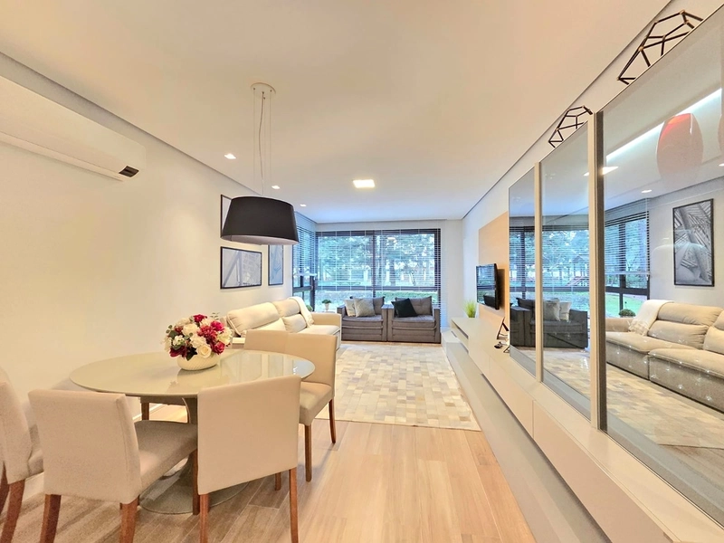 Apartamento 2 dormitórios em Gramado: 2ª foto da galeria de imagens do imóvel