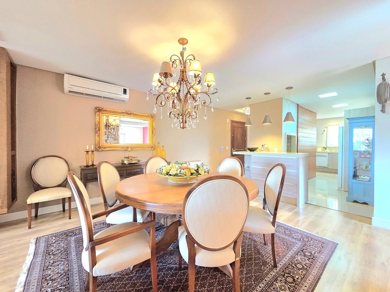 Apartamento 4 suítes em Gramado: 3ª foto da galeria de imagens do imóvel